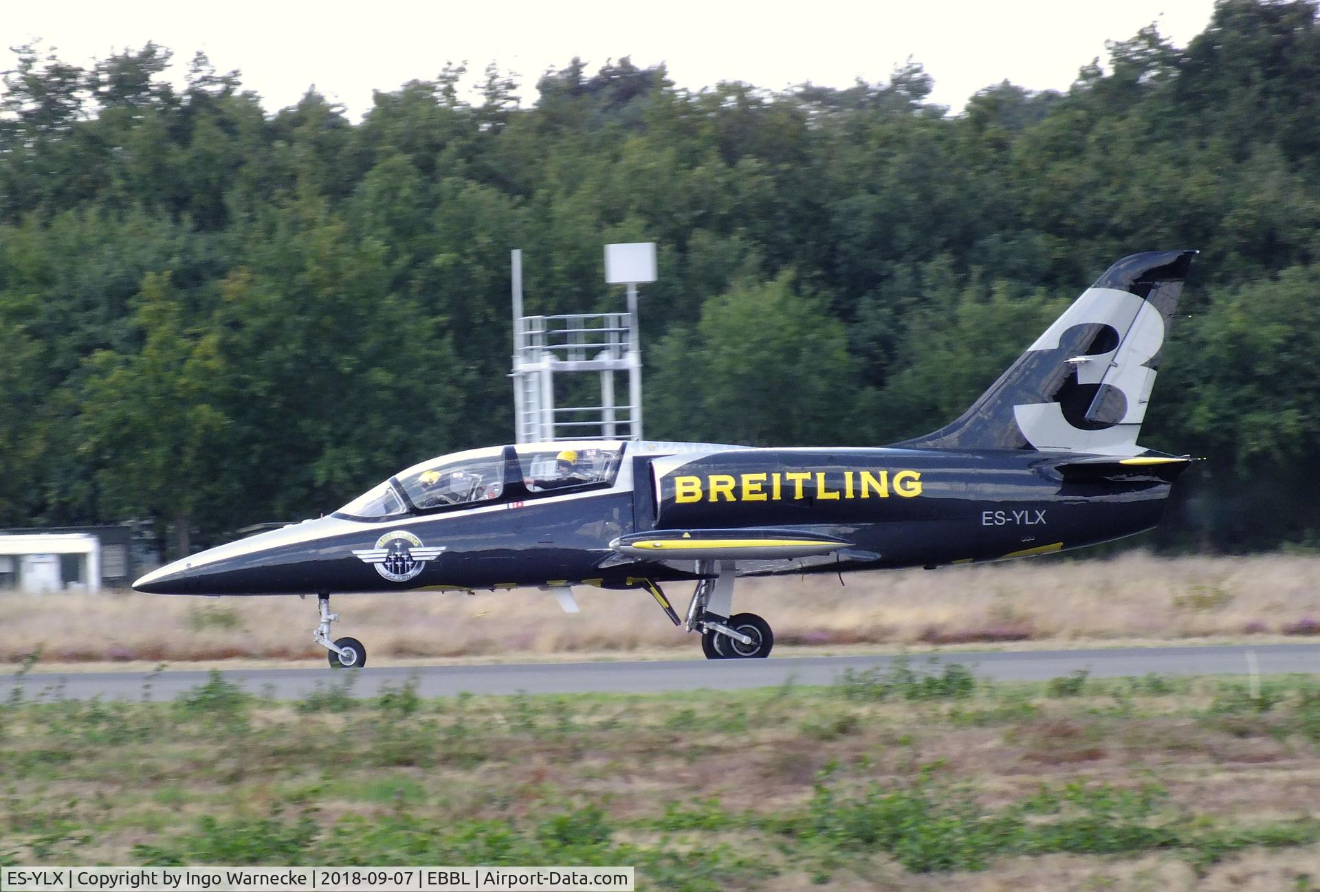 ES-YLX, Aero L-39 Albatros C/N 432905, Aero L-39 Albatros, No 3 of Breitling Jet Team at the 2018 BAFD spotters day, Kleine Brogel airbase