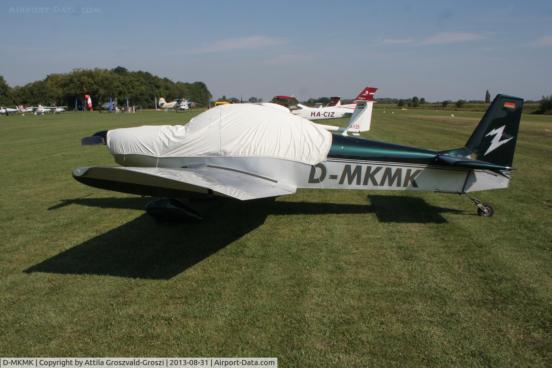 D-MKMK, Roland Z-602 XL C/N Not found D-MKMK, II. Cirrus-Hertelendy Aviator's Weekend , Hertelendy Castle Airfield Hungary