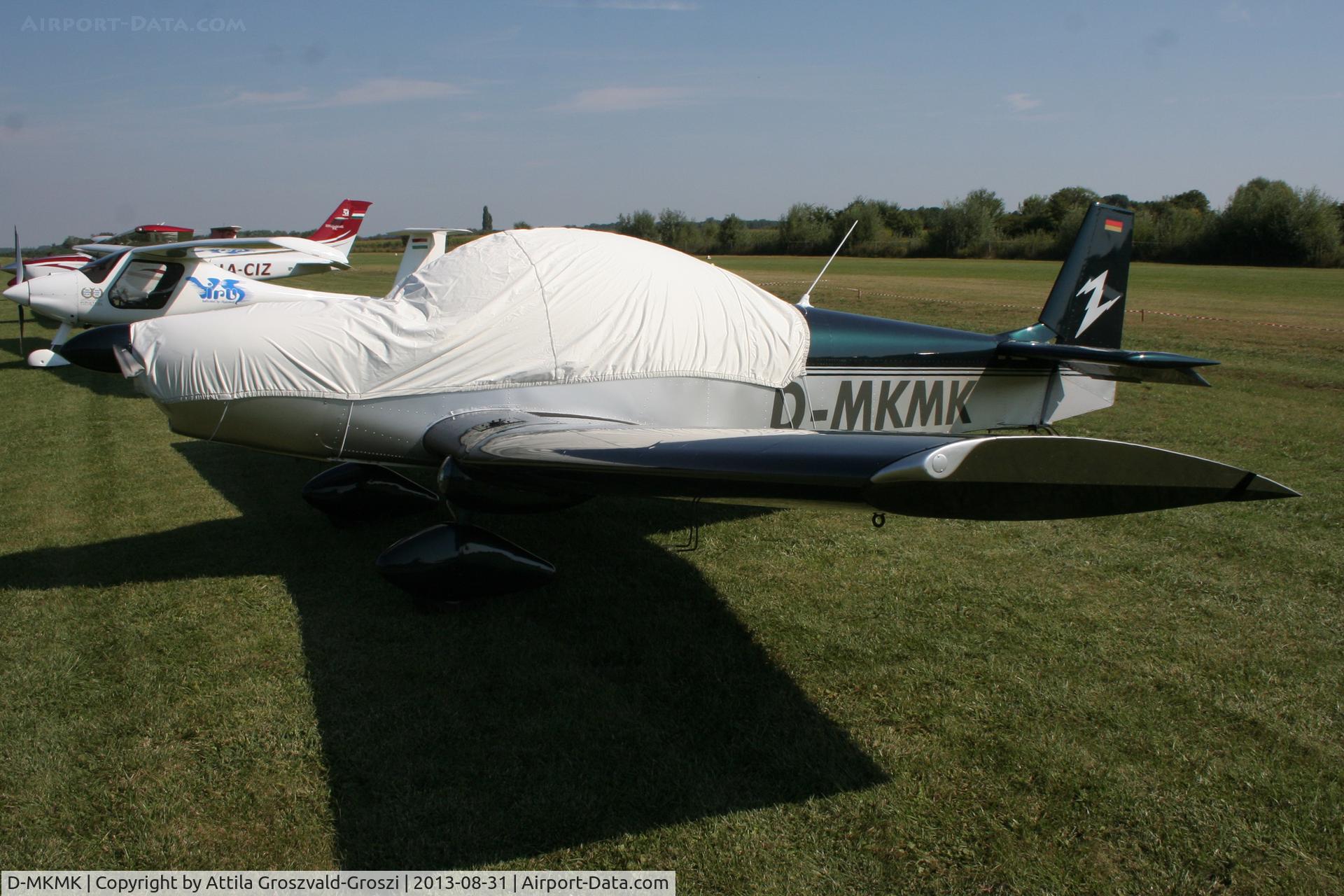 D-MKMK, Roland Z-602 XL C/N Not found D-MKMK, II. Cirrus-Hertelendy Aviator's Weekend , Hertelendy Castle Airfield Hungary