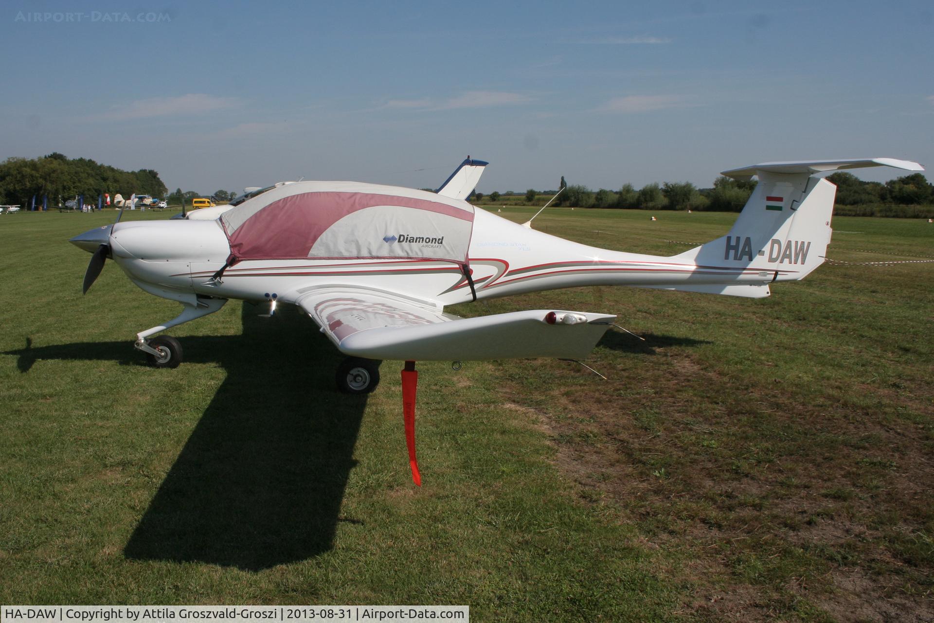 HA-DAW, 2008 Diamond DA-40 Diamond Star C/N 40.1000, II. Cirrus-Hertelendy Aviator's Weekend , Hertelendy Castle Airfield Hungary