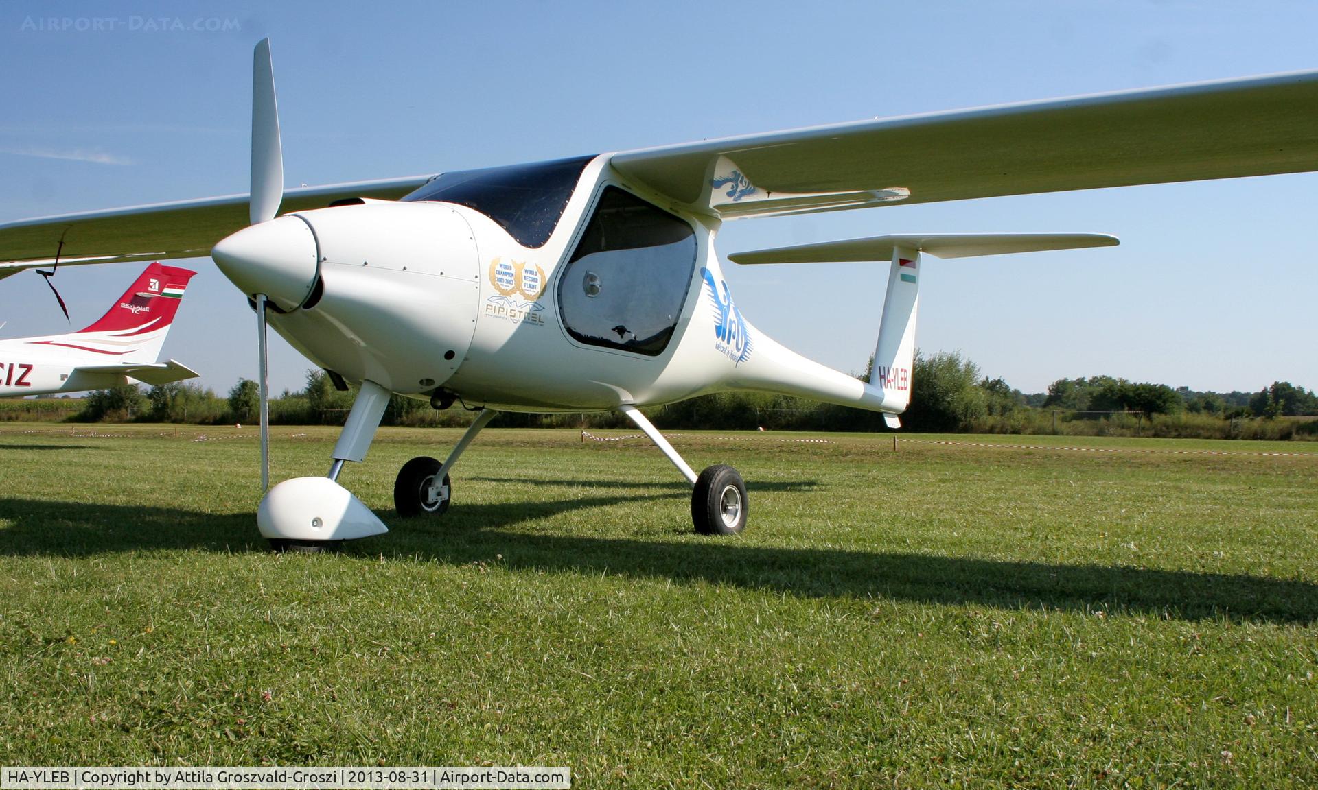 HA-YLEB, Pipistrel Virus 912 C/N 240V9120807, II. Cirrus-Hertelendy Aviator's Weekend , Hertelendy Castle Airfield Hungary