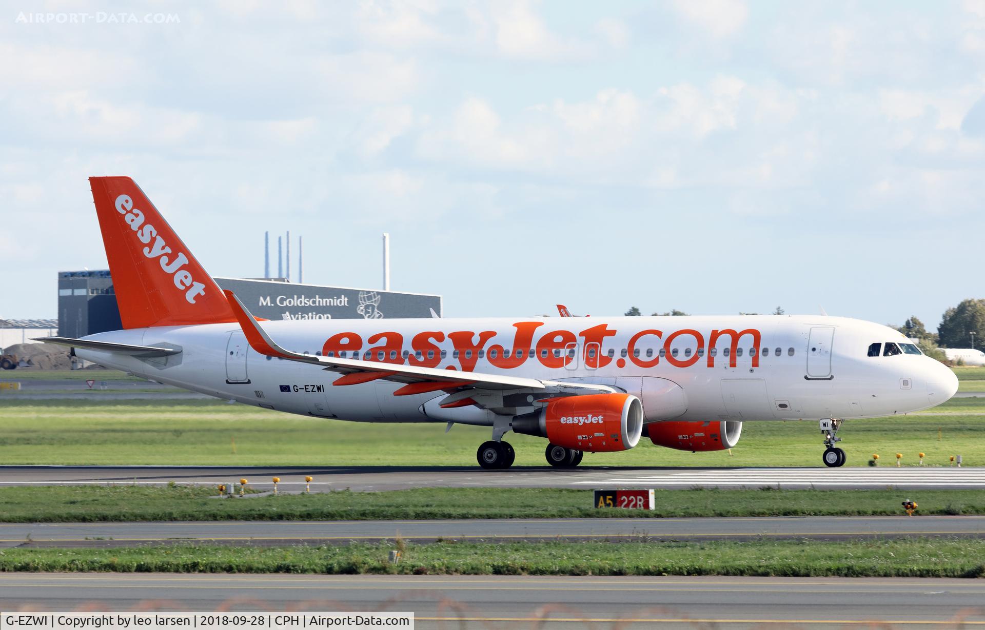 G-EZWI, 2013 Airbus A320-214 C/N 5592, Copenhagen 28.9.2018
