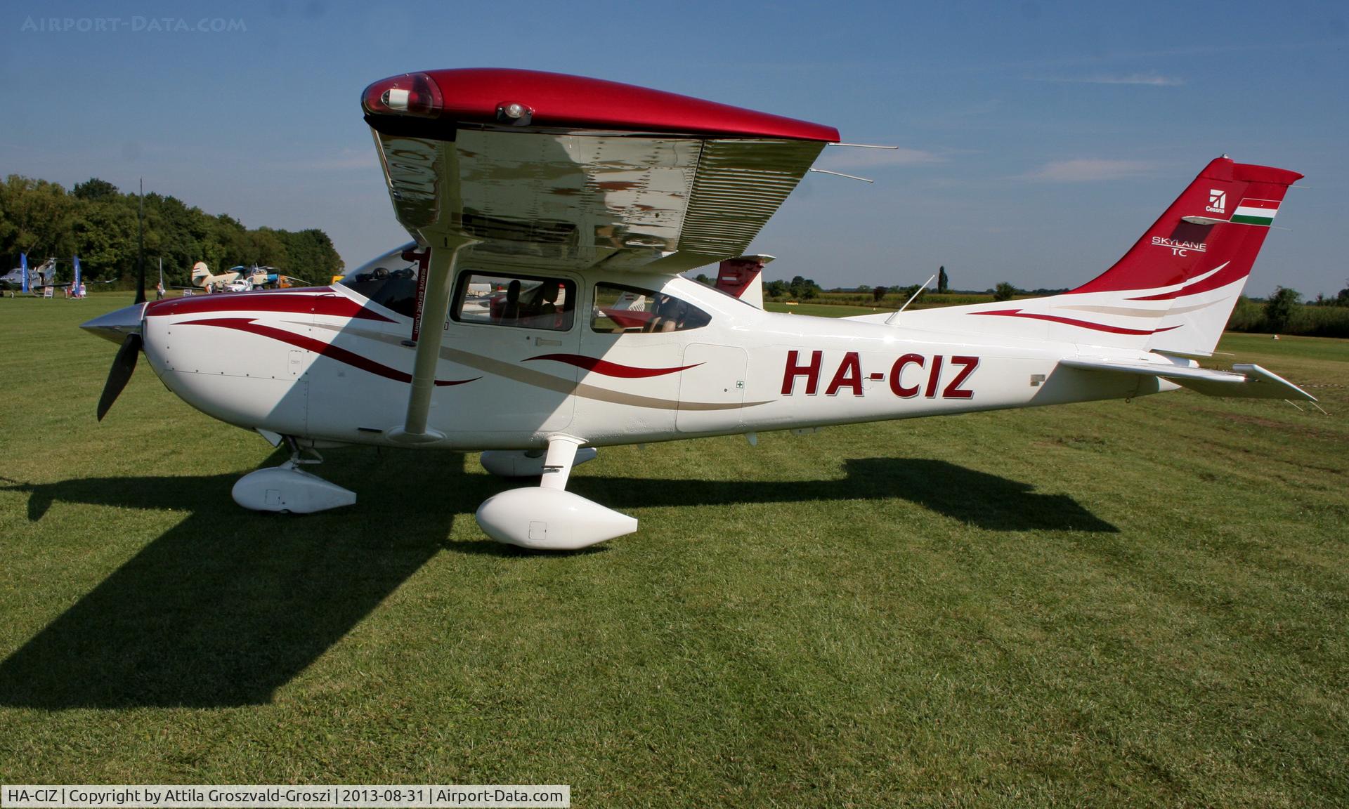 HA-CIZ, Cessna T182T Turbo Skylane C/N T18208903, II. Cirrus-Hertelendy Aviator's Weekend , Hertelendy Castle Airfield Hungary