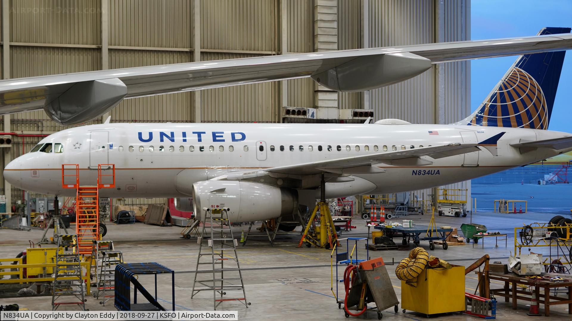 N834UA, 2001 Airbus A319-131 C/N 1420, SFO 2018.