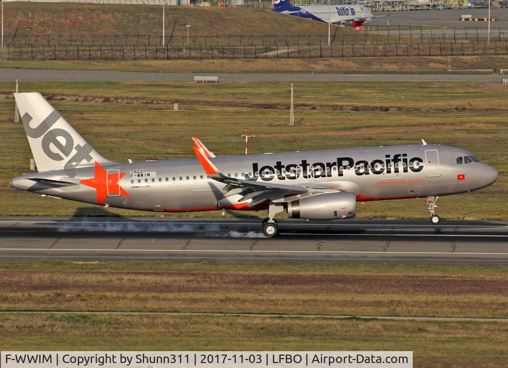 F-WWIM, 2017 Airbus A320-232 C/N 7922, C/n 7922 - To be VN-A575 but ntu... To Tianjin Airlines