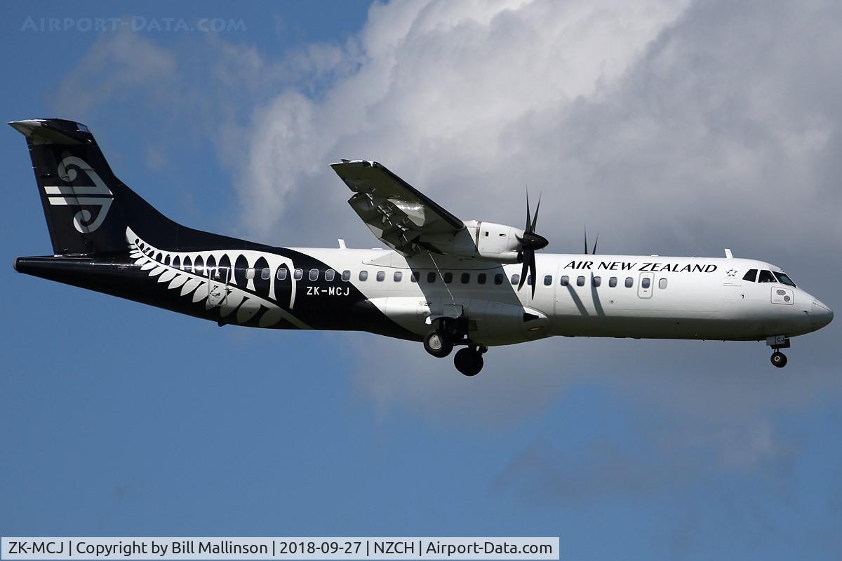 ZK-MCJ, 1999 ATR 72-212A C/N 624, NZ5708 from IVC