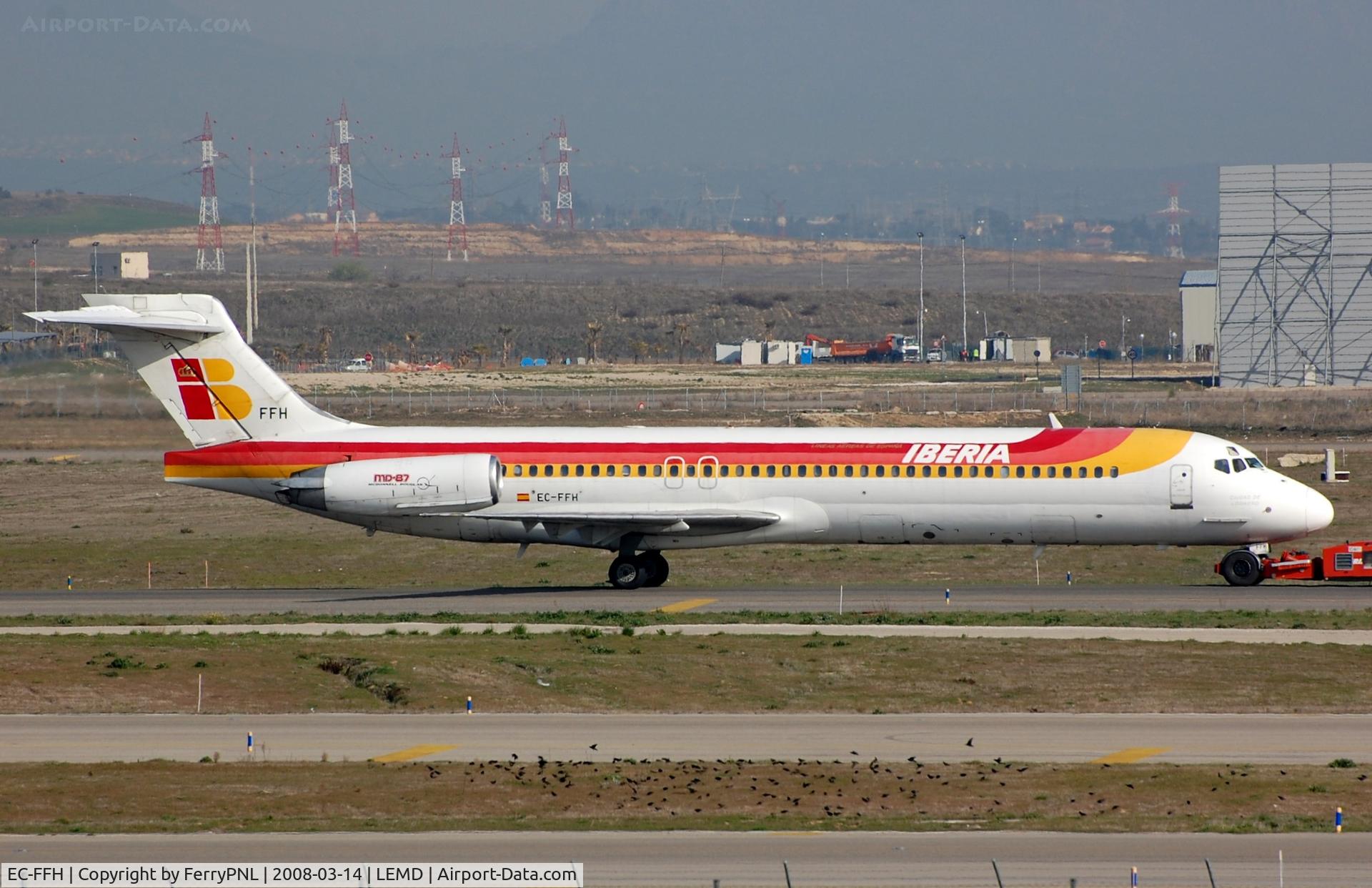 EC-FFH, 1991 McDonnell Douglas MD-87 (DC-9-87) C/N 53211, Iberia MD87 under tow