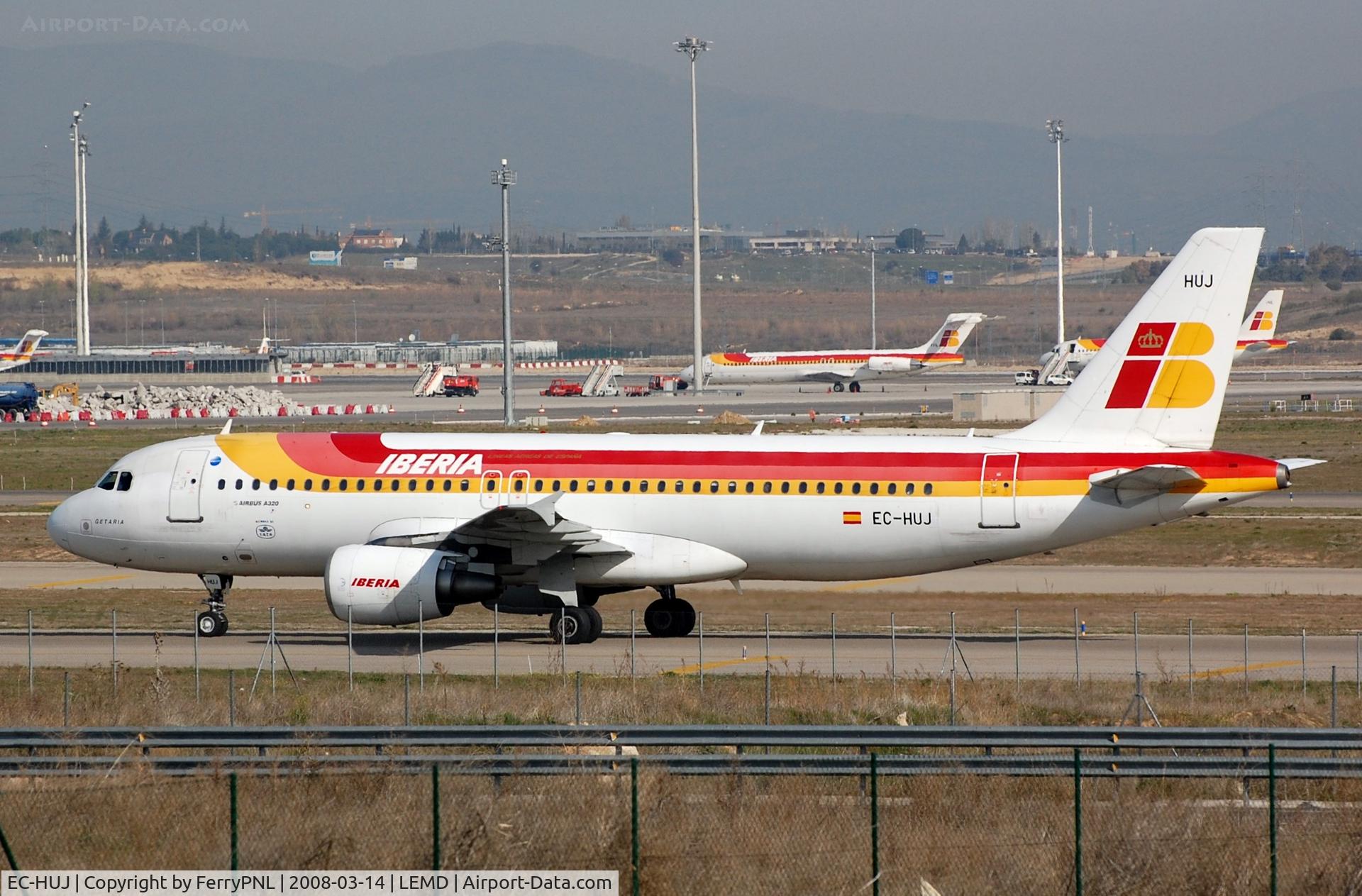 EC-HUJ, 2000 Airbus A320-214 C/N 1292, Iberia A320