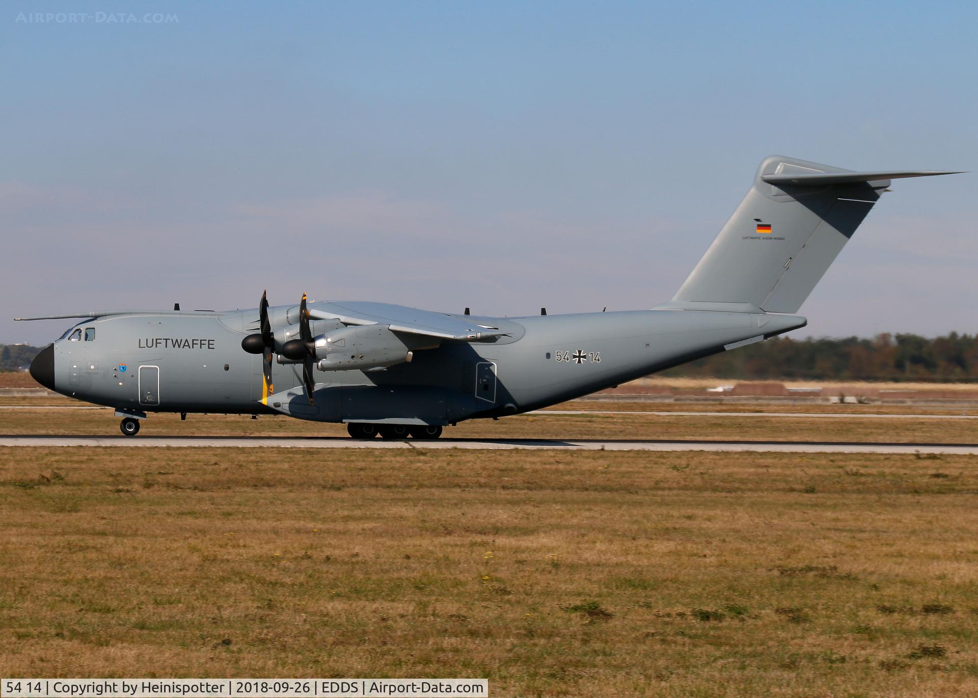 54 14, Airbus A400M-180 Atlas C/N 061, 54+14 at Stuttgart Airport.