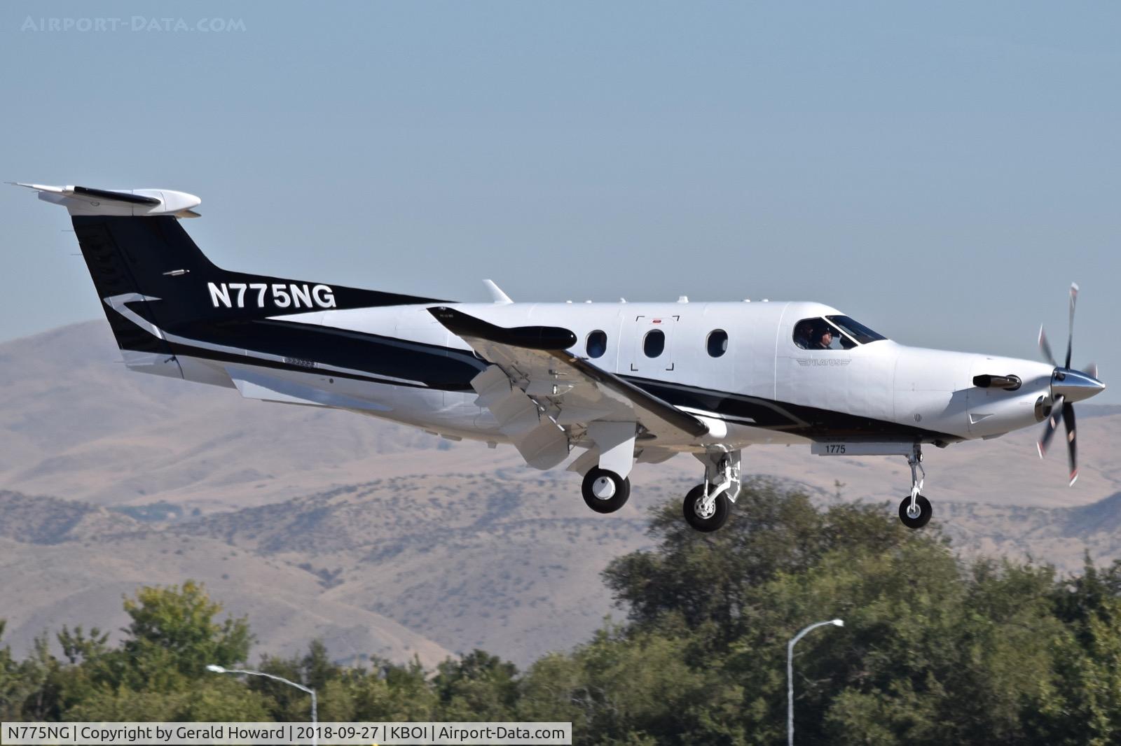 N775NG, 2018 Pilatus PC-12/47E NG C/N 1775, Landing RWY 10R.