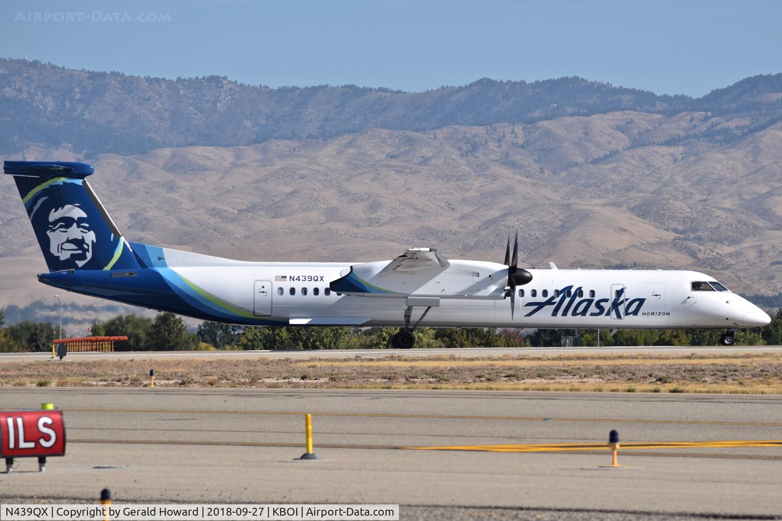 N439QX, 2009 De Havilland Canada DHC-8-402 Dash 8 C/N 4246, Starting take off run on RWY 10R.