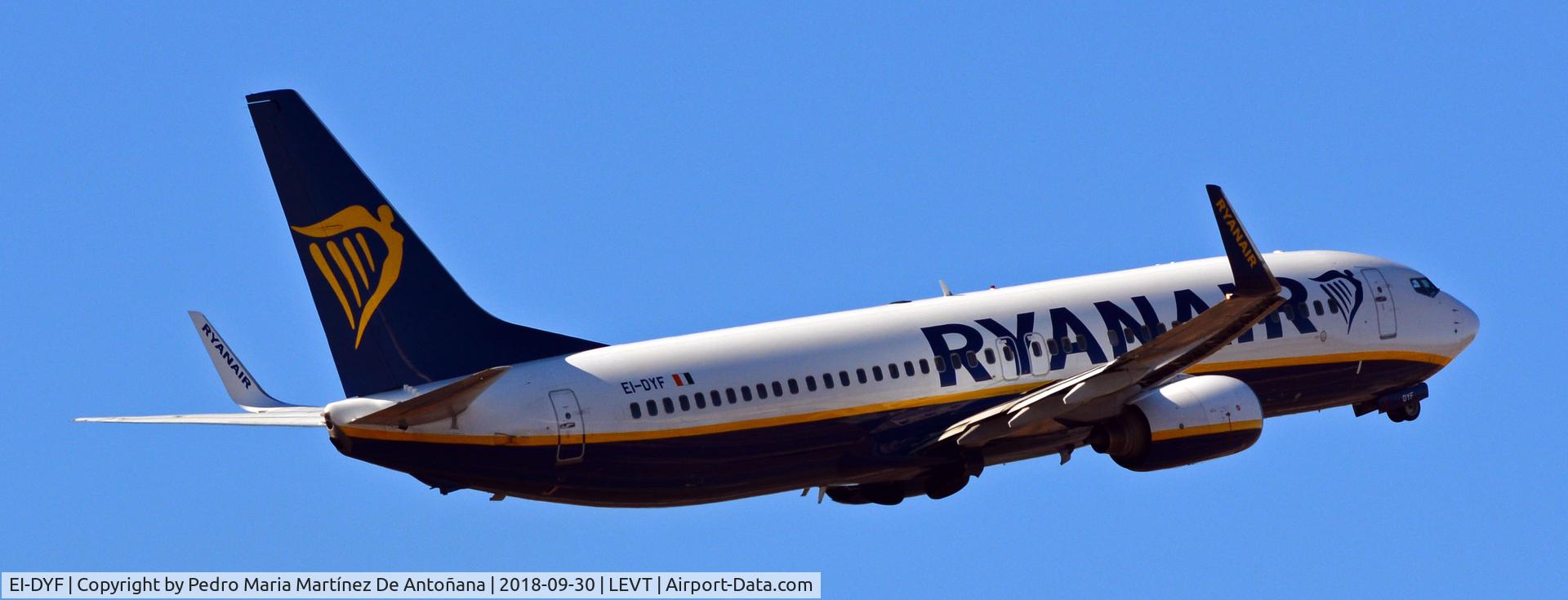 EI-DYF, 2008 Boeing 737-8AS C/N 36569, Foronda - Vitoria-Gasteiz - Euskadi - España