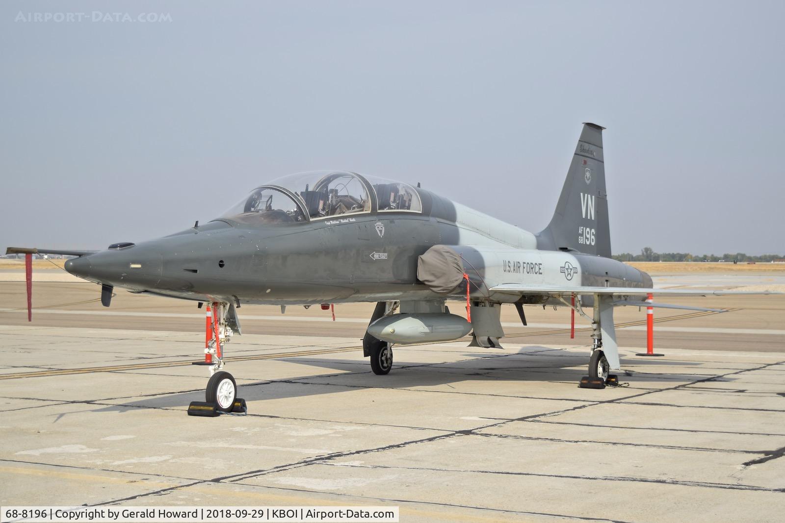 68-8196, 1968 Northrop T-38A-75-NO Talon C/N T.6201, 71st TFW, Vance AFB, OK.