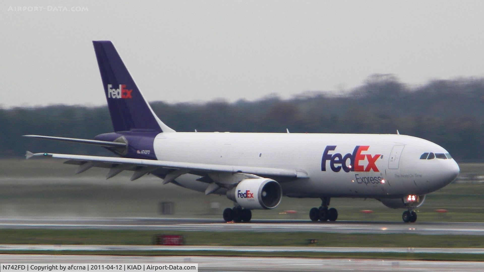 N742FD, Airbus A300B4-622R C/N 613, DULLES ROLLOUT