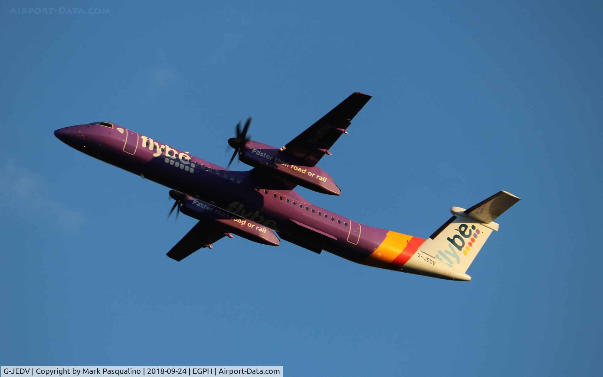 G-JEDV, 2004 De Havilland Canada DHC-8-402Q Dash 8 C/N 4090, DHC-8-402
