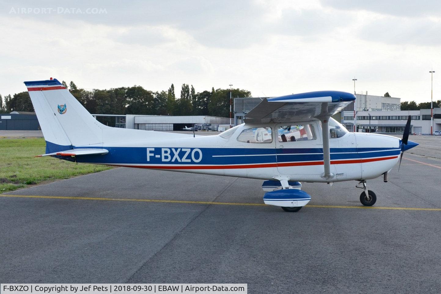 F-BXZO, Reims F172M Skyhawk Skyhawk C/N 1274, At Antwerp Airport.