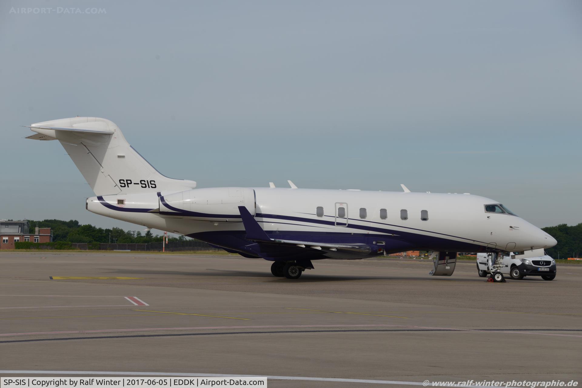 SP-SIS, Bombardier Challenger 300 (BD-100-1A10) C/N 20141, Bombardier BD-100-1A10 Challenger 300 - JDI Jet Story - 20141 - SP-SIS - 05.06.2017 - CGN