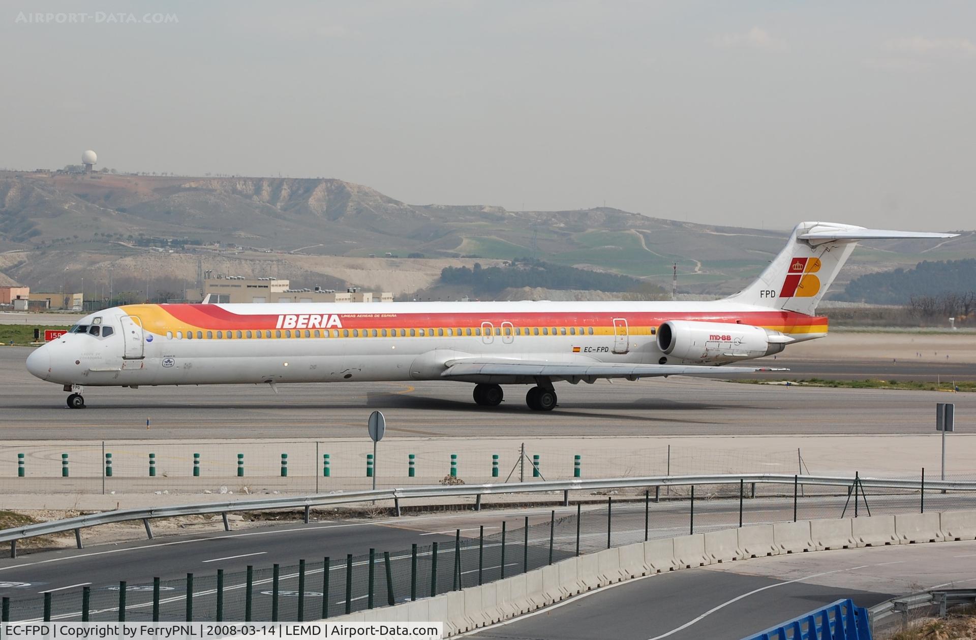 EC-FPD, 1992 McDonnell Douglas MD-88 C/N 53309, Iberia MD-88. frame scrapped in 2015.