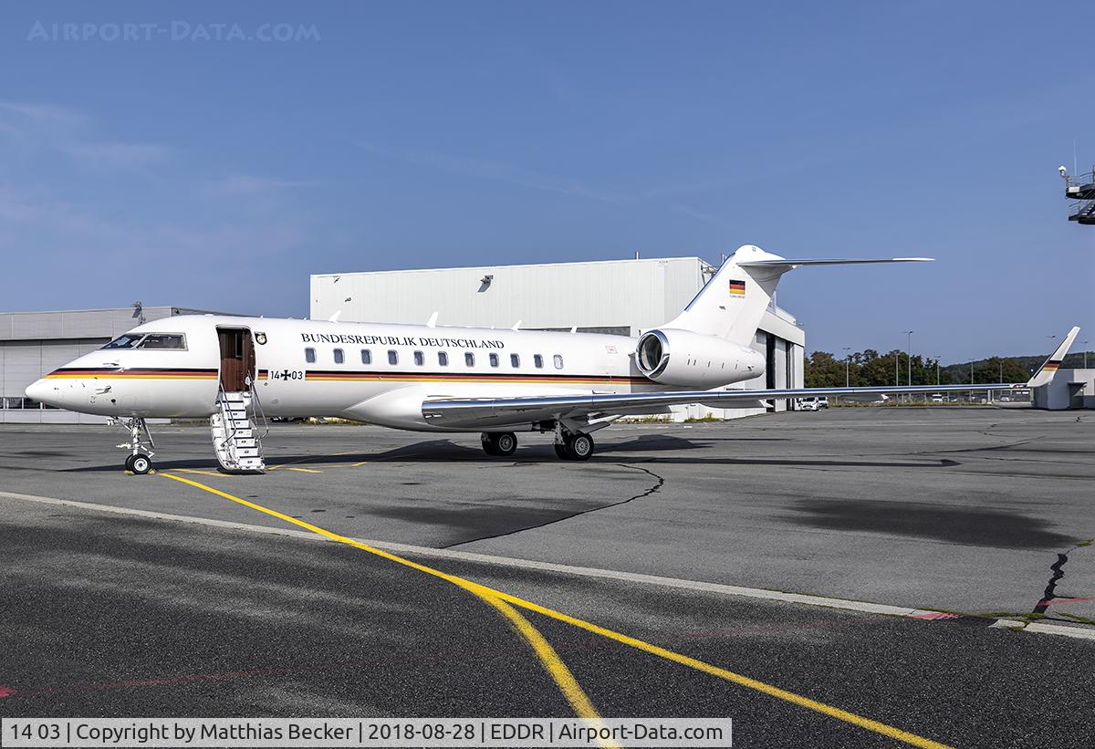 14 03, 2010 Bombardier BD-700-1A11 Global 5000 C/N 9411, 14+03