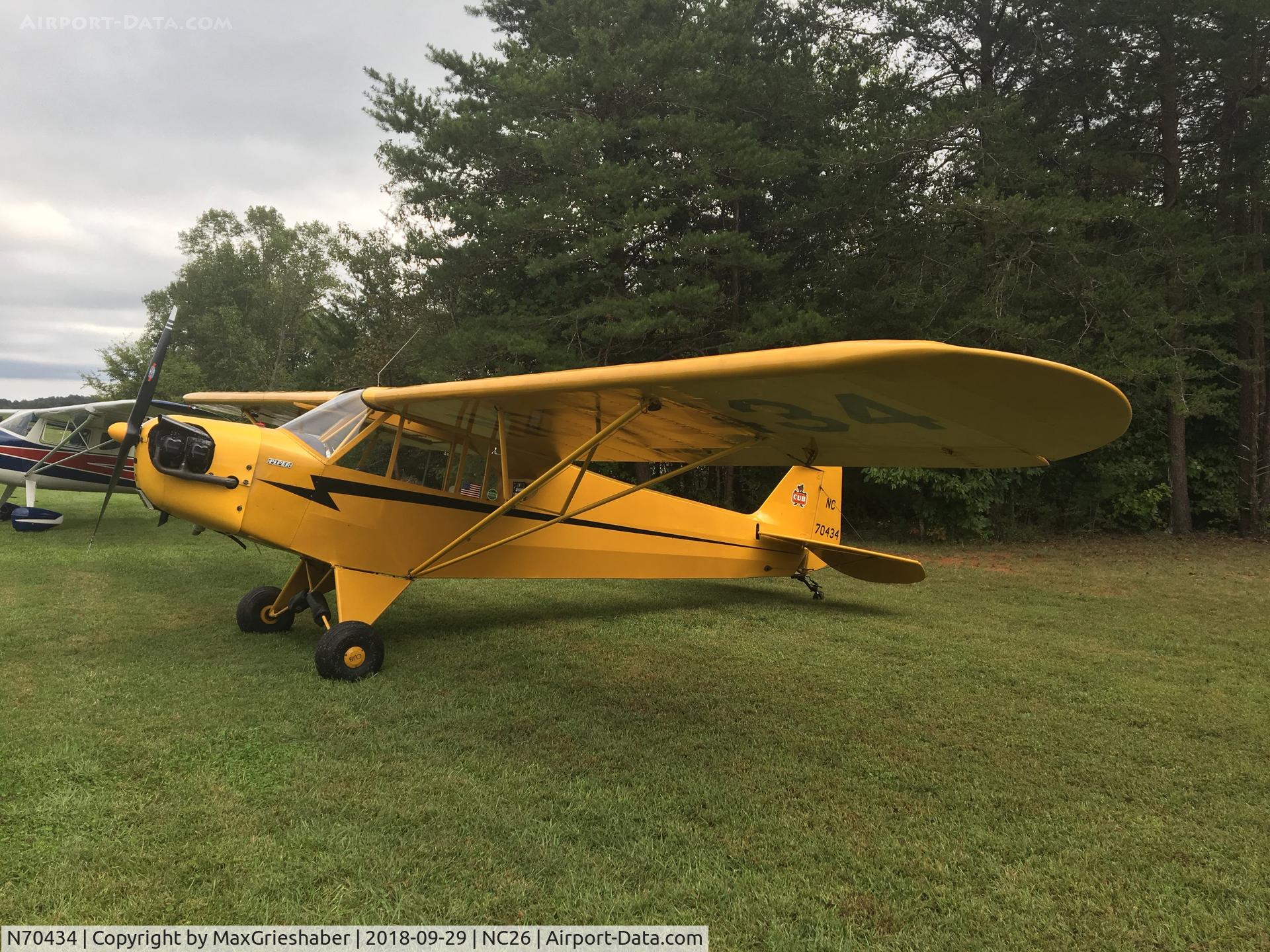 N70434, 1946 Piper J3C-65 Cub C/N 17427, N70434 @ NC26