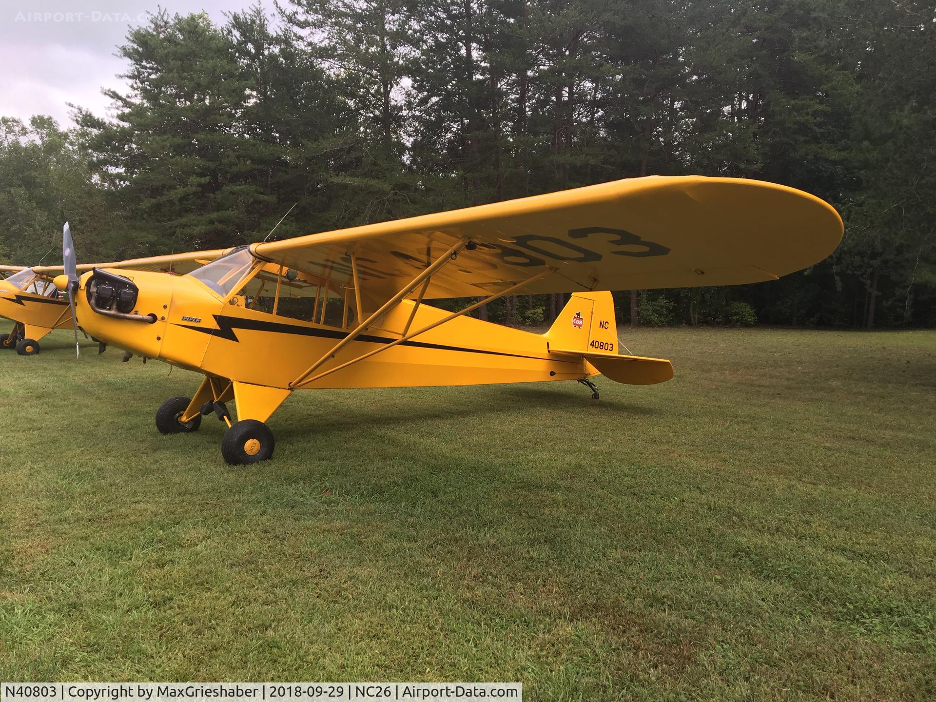 N40803, 1941 Piper J3C-65 Cub C/N 7500, N40803 @ NC26