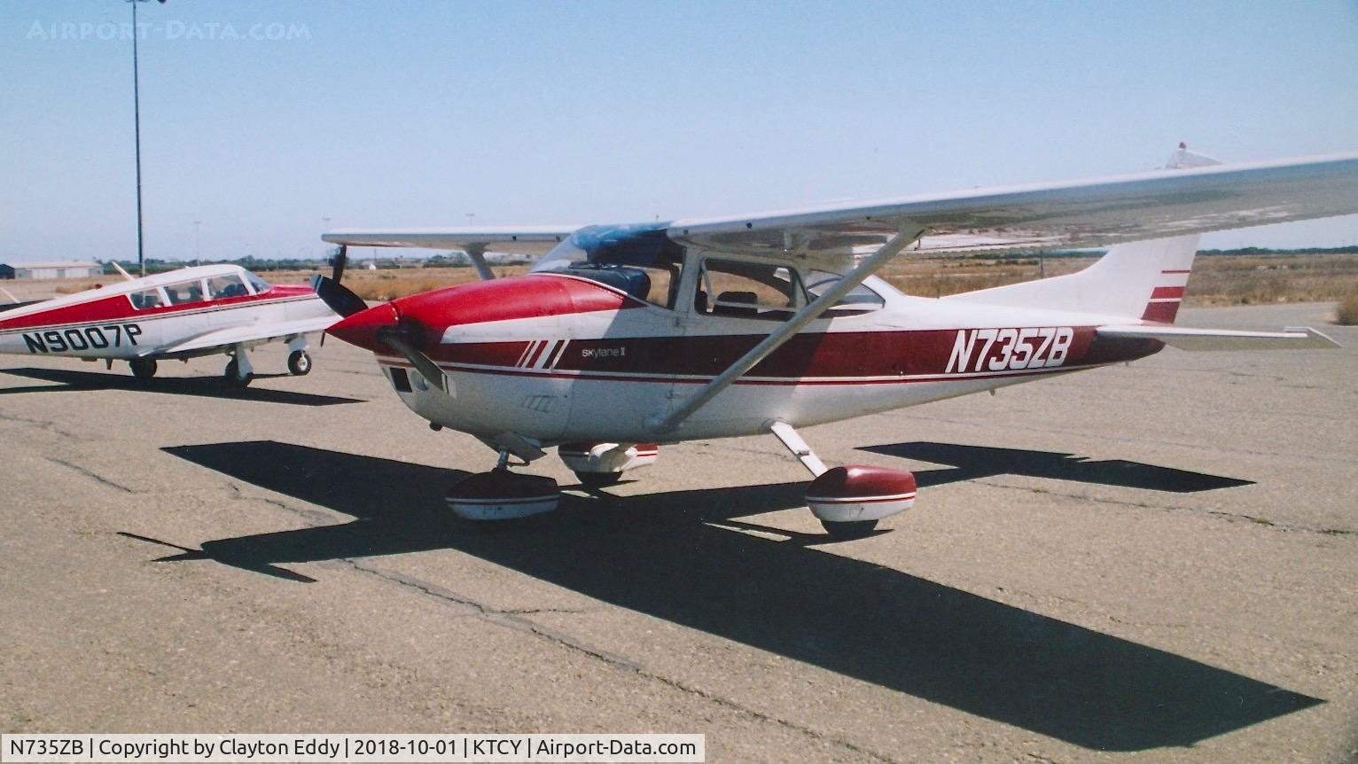 N735ZB, Cessna 182Q Skylane C/N 18265805, Tracy Airport California 2005