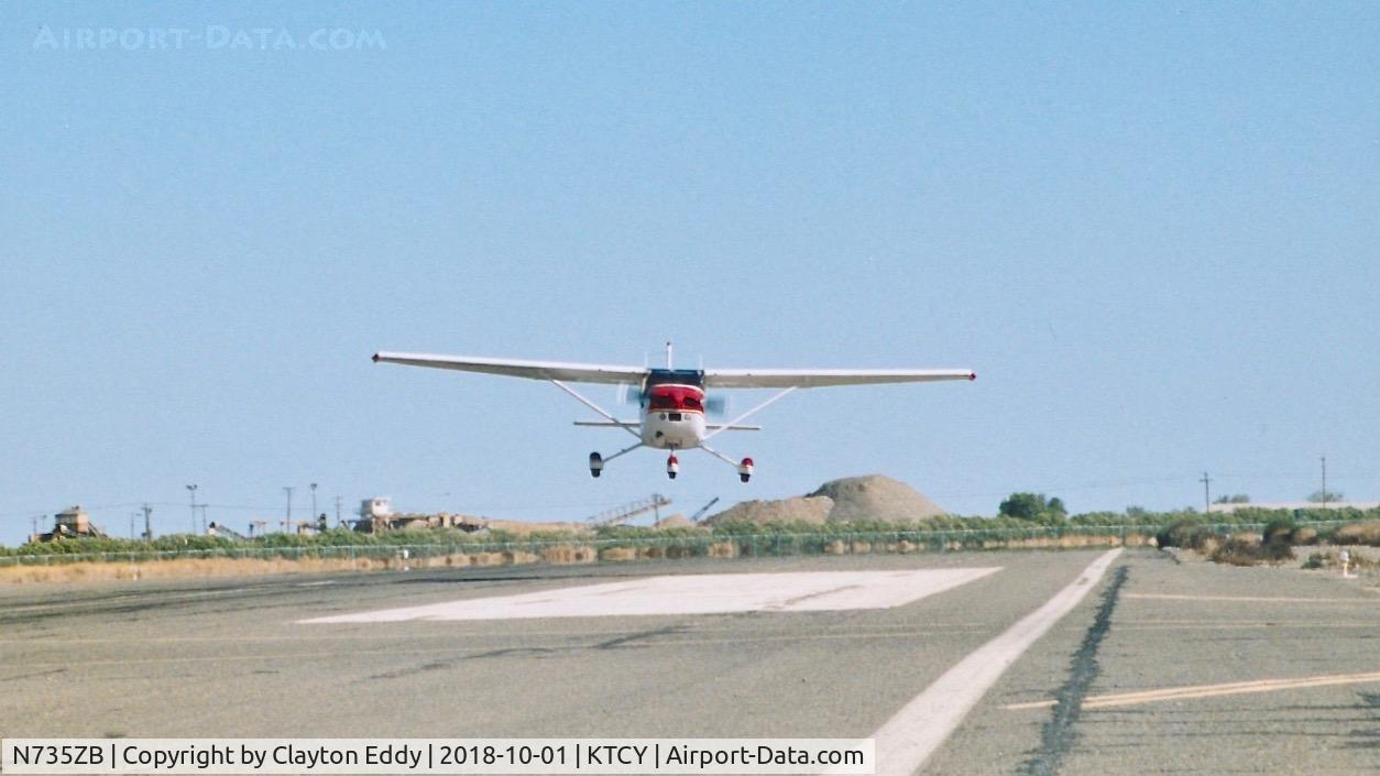 N735ZB, Cessna 182Q Skylane C/N 18265805, Tracy Airport California 2005