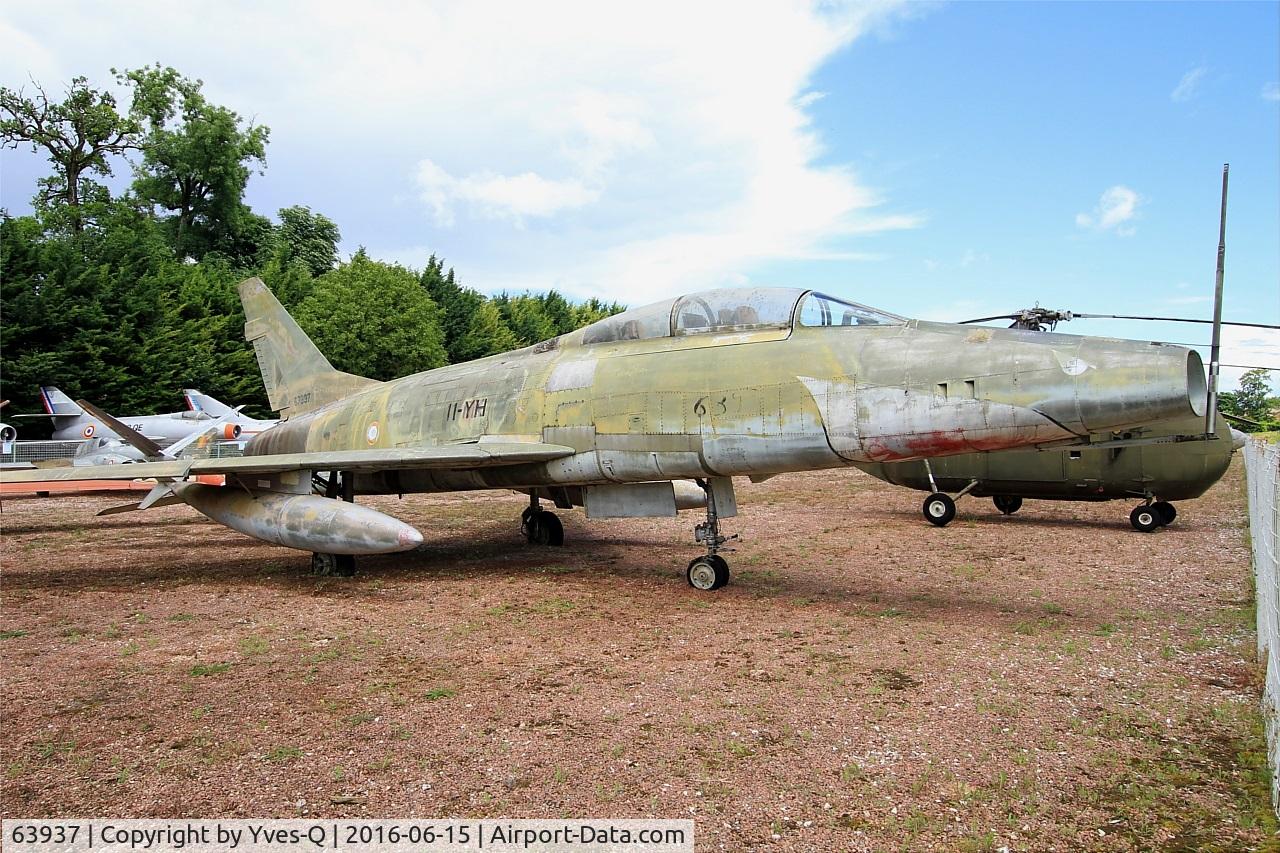 63937, 1956 North American F-100F Super Sabre C/N 243-213, North American F-100F Super Sabre, Savigny-Les Beaune Museum