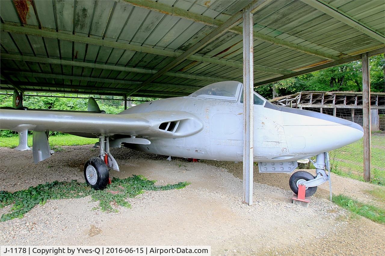 J-1178, 1952 De Havilland (FFA) Vampire FB.6 (DH-100) C/N 687, De Havilland (FFA) Vampire FB.6 (DH-100), Savigny-Les Beaune Museum