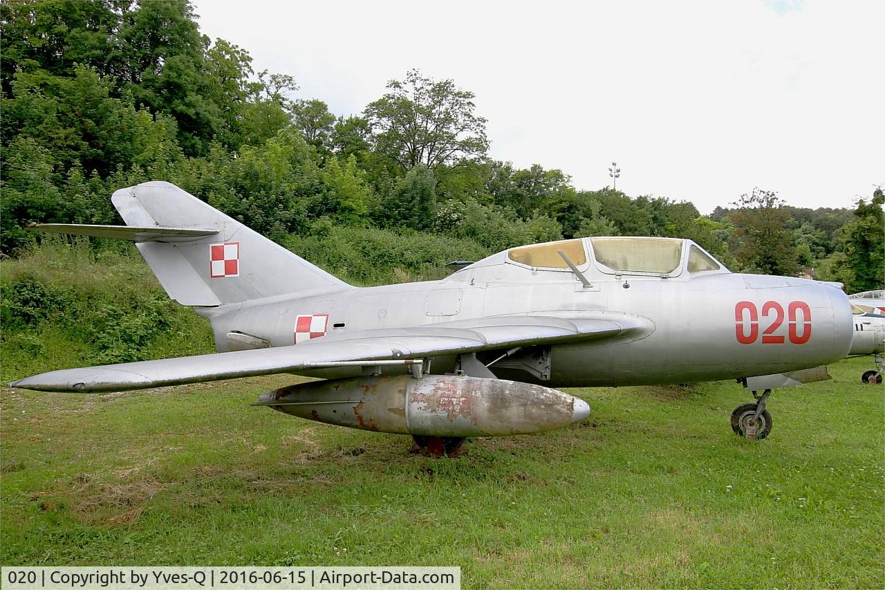 020, PZL-Mielec SBLim-2M (MiG-15UTI) C/N 1A07020, PZL-Mielec SBLim-2M (MiG-15UTI), Savigny-Les Beaune Museum