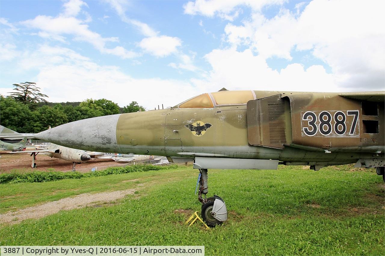 3887, Mikoyan-Gurevich MiG-23MF C/N 0390213887, Mikoyan-Gurevich MiG-23MF, Savigny-Les Beaune Museum