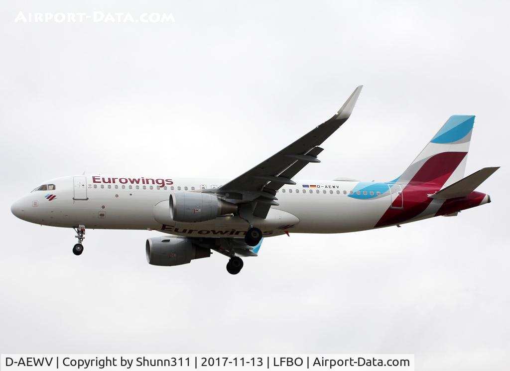 D-AEWV, 2017 Airbus A320-214 C/N 7545, Landing rwy 32L