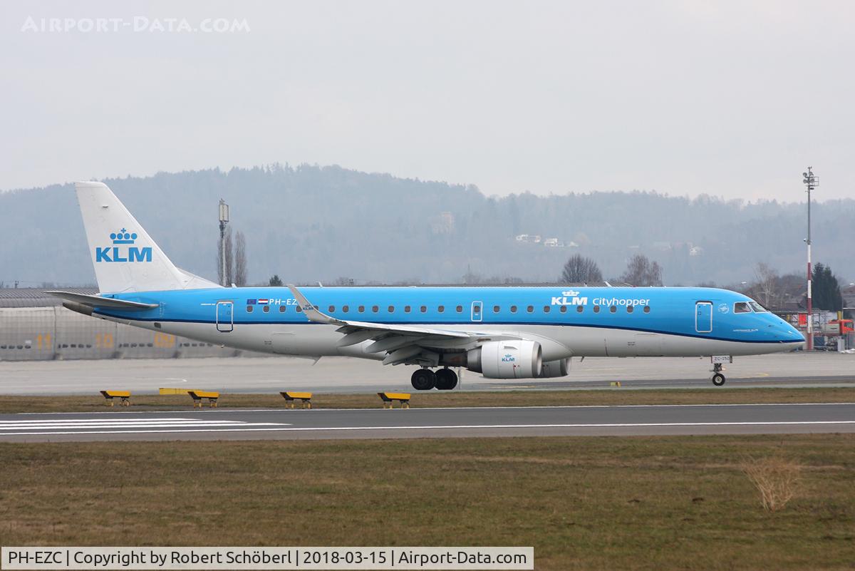 PH-EZC, 2008 Embraer 190LR (ERJ-190-100LR) C/N 19000250, PH-EZC @ LOWG