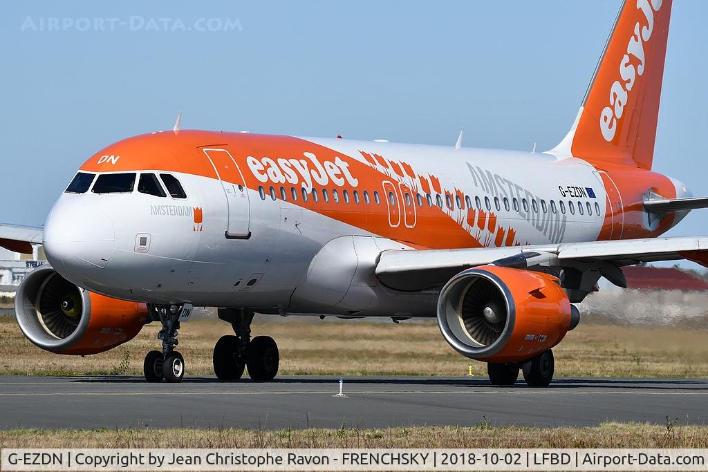 G-EZDN, 2008 Airbus A319-111 C/N 3569, easyJet (Amsterdam Livery) U27638 departure to Lisbon