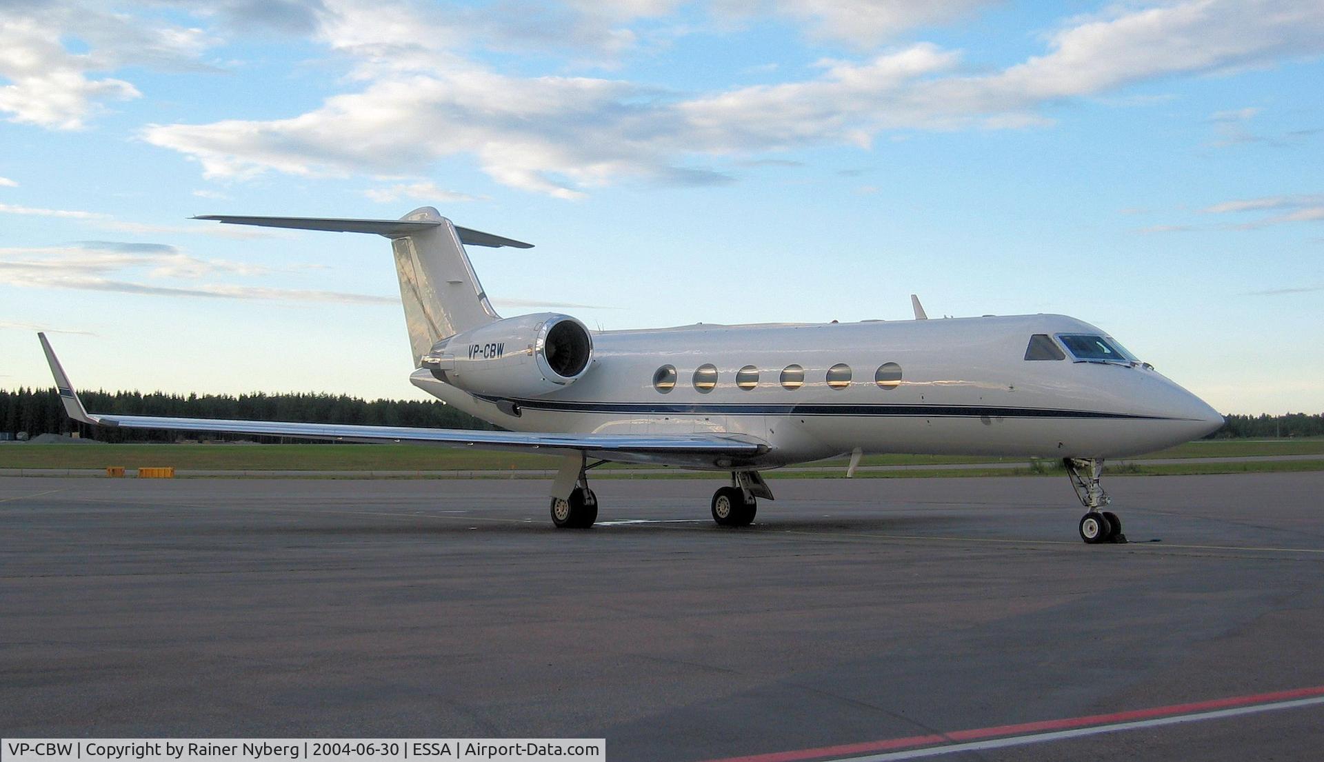 VP-CBW, 1989 Gulfstream Aerospace G-IV C/N 1096, VP-CBW at ARN.