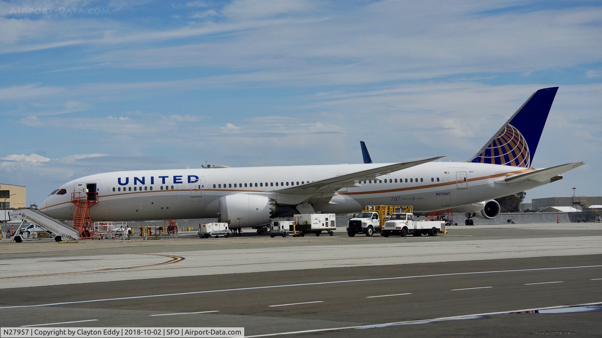 N27957, 2015 Boeing 787-9 Dreamliner C/N 36409, SFO 2018.