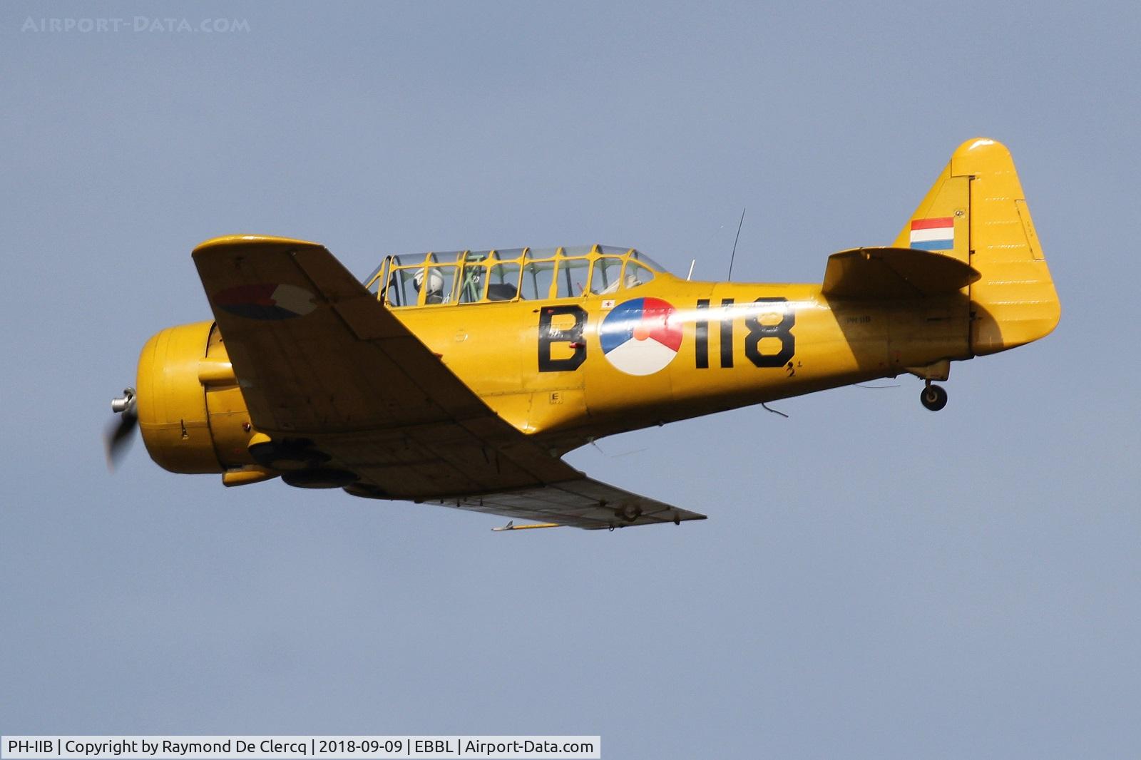 PH-IIB, 1943 Noorduyn AT-16 Harvard IIB C/N 14A-1467, BAF days at Kleine Brogel.