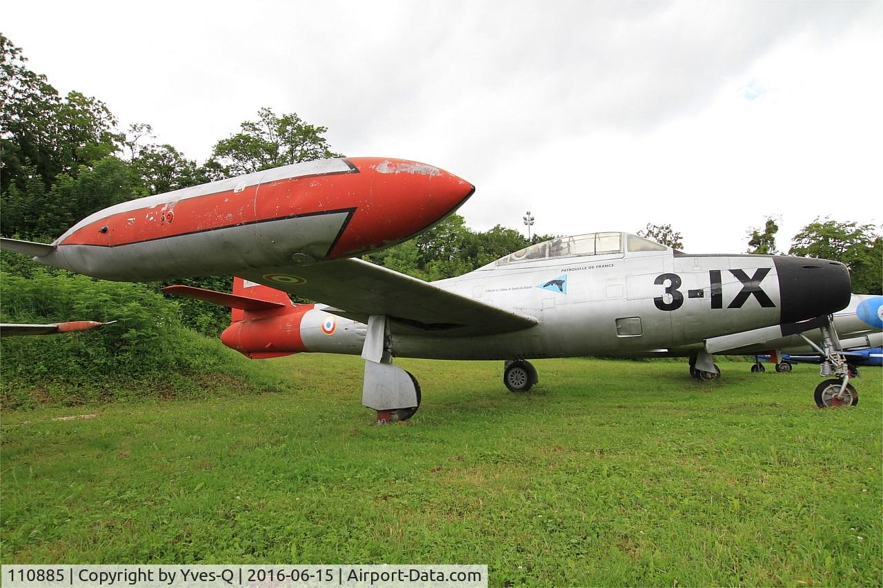110885, 1951 Republic F-84G Thunderjet C/N 2542-1291B, Republic F-84G Thunderjet, Savigny-Les Beaune Museum