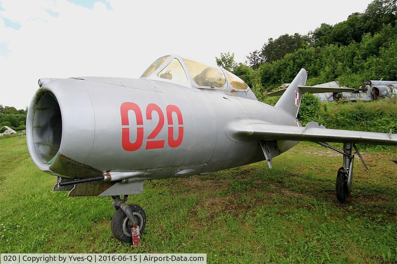 020, PZL-Mielec SBLim-2M (MiG-15UTI) C/N 1A07020, PZL-Mielec SBLim-2M (MiG-15UTI), Savigny-Les Beaune Museum