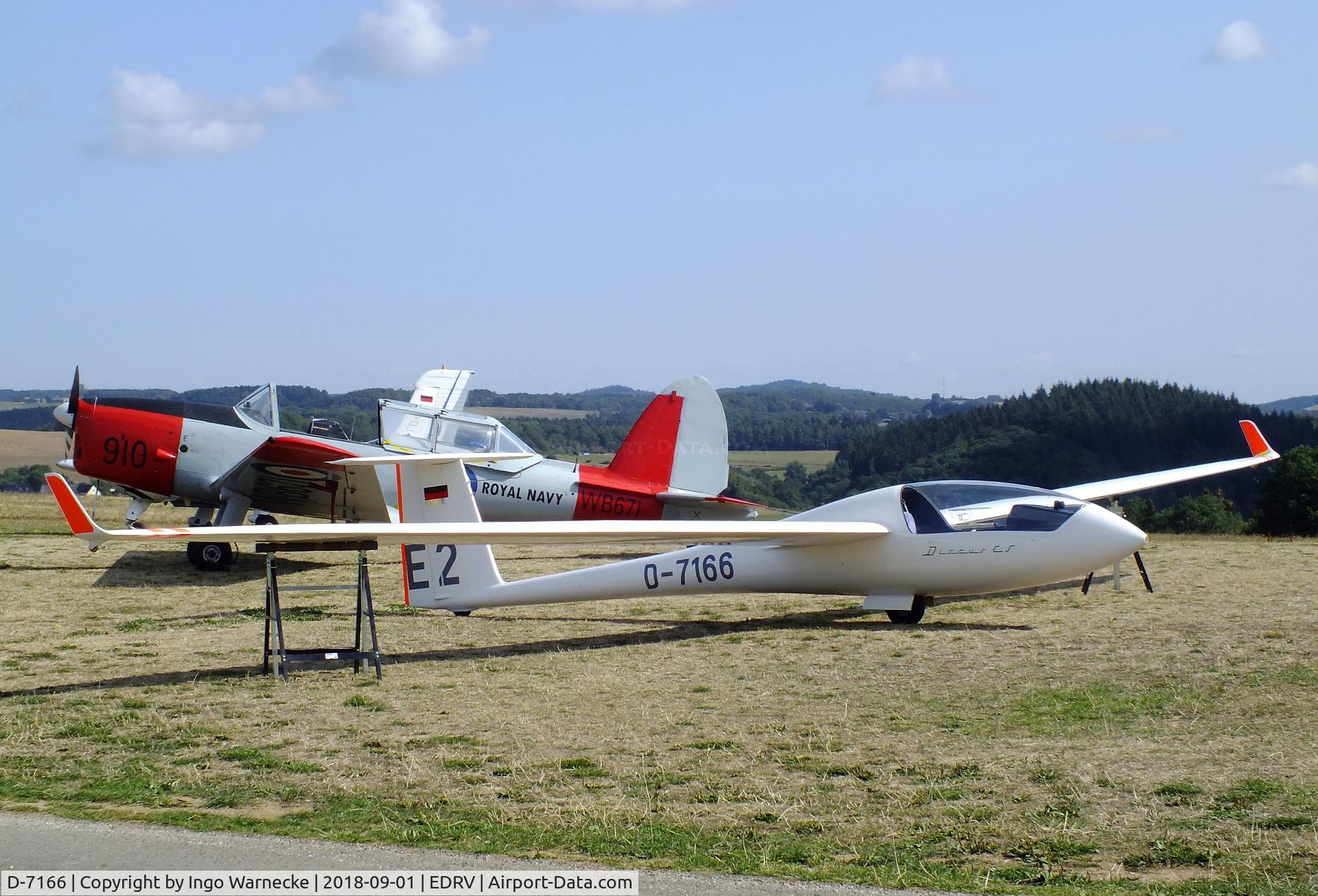 D-7166, Schempp-Hirth Discus CS C/N 096CS, Schempp-Hirth Discus CS at the 2018 Flugplatzfest Wershofen