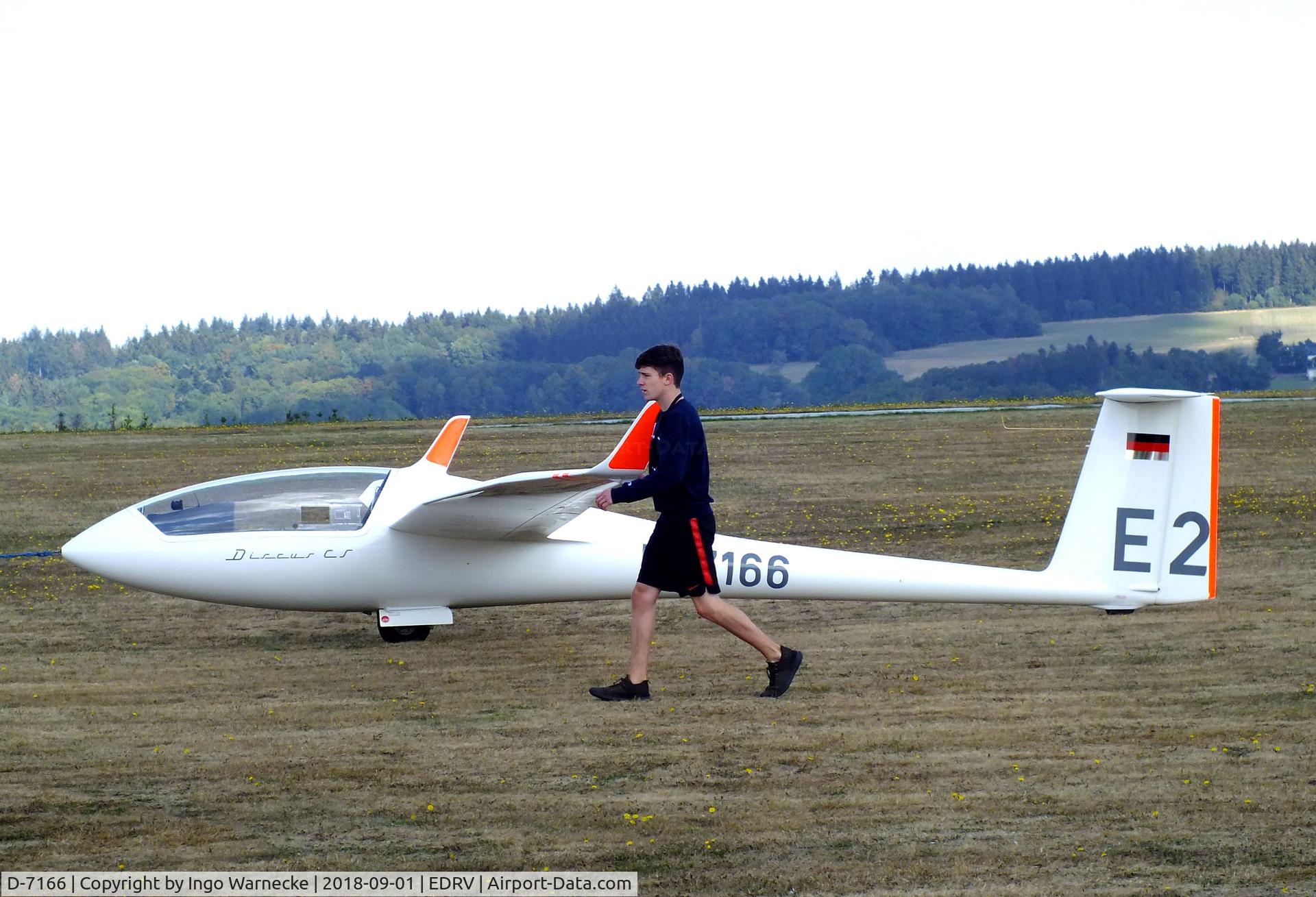 D-7166, Schempp-Hirth Discus CS C/N 096CS, Schempp-Hirth Discus CS at the 2018 Flugplatzfest Wershofen