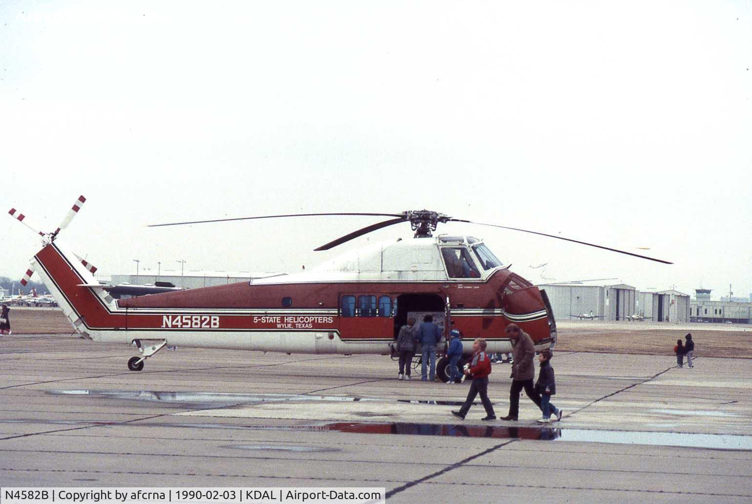 N4582B, 1960 Sikorsky S-58 (hus-1) C/N 58-1193, HELICOPTER FLY-IN AT LOVE FIELD