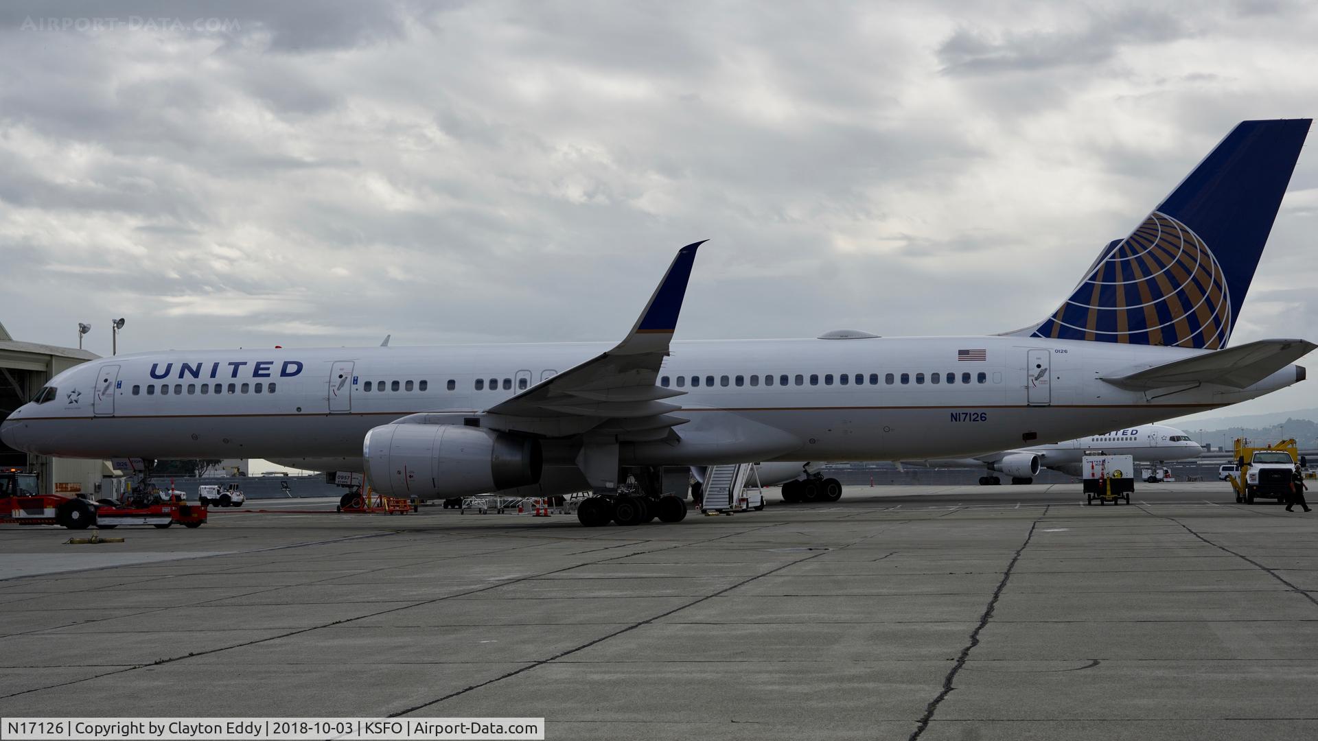 N17126, 1998 Boeing 757-224 C/N 27566, SFO 2018.