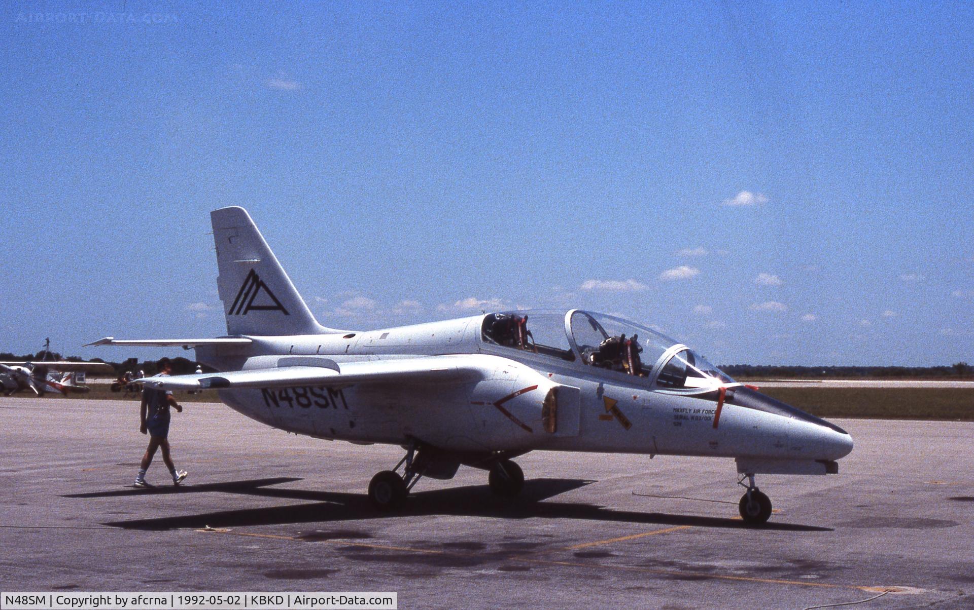 N48SM, 1985 SIAI-Marchetti S-211 C/N 014-03-001, BRECKENRIDGE, TX