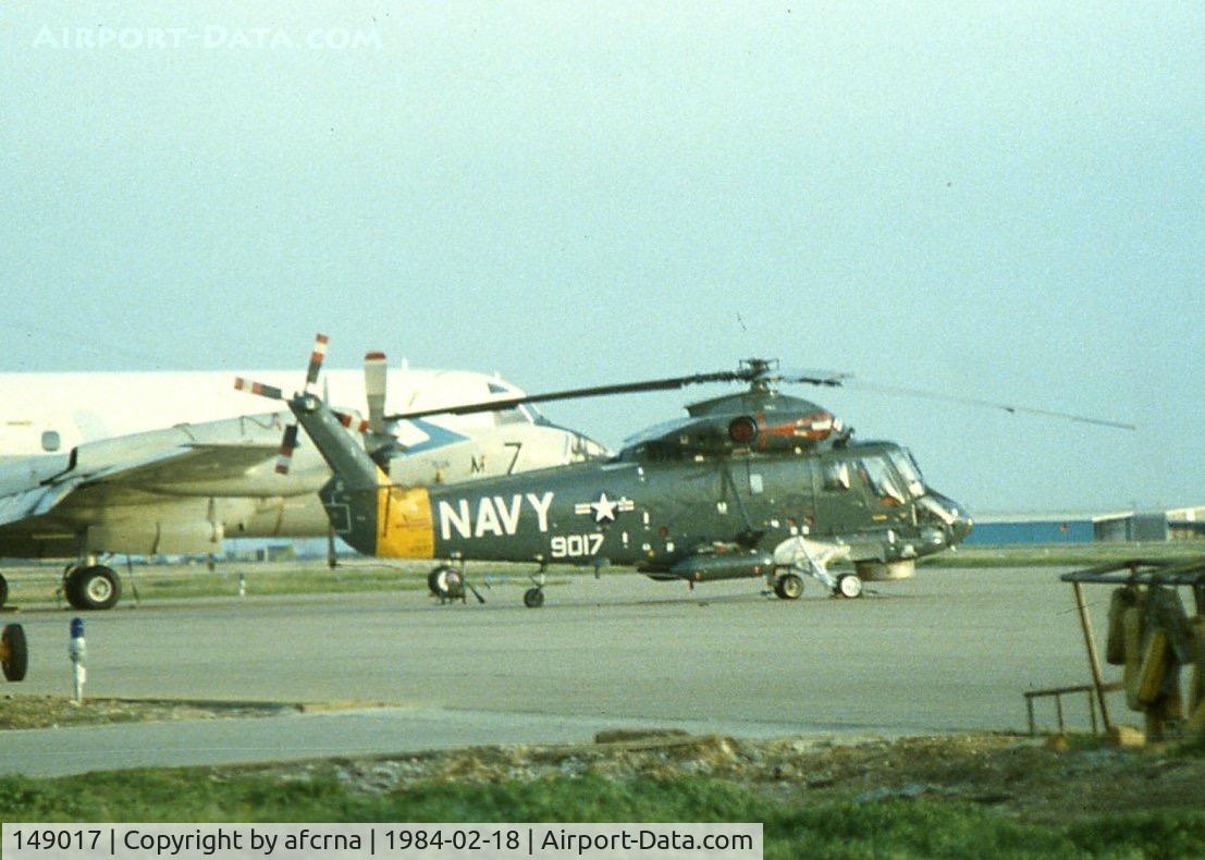 149017, Kaman SH-2F Seasprite C/N 21, TRANSIENT LINE NAS DALLAS