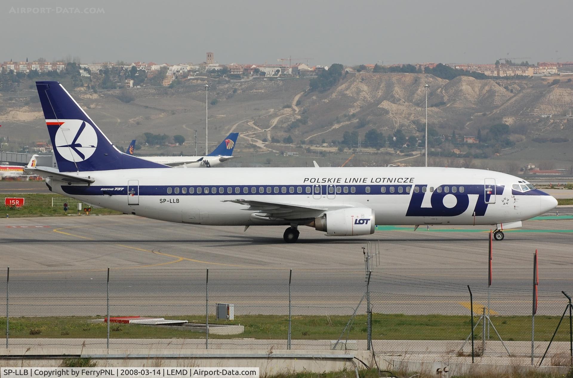 SP-LLB, 1993 Boeing 737-45D C/N 27156/2492, LOT B734, now with Swift Air (USA)