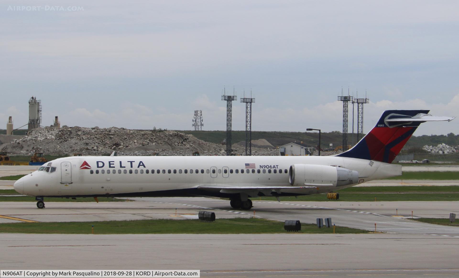 N906AT, 2001 Boeing 717-200 C/N 55087, Boeing 717-200