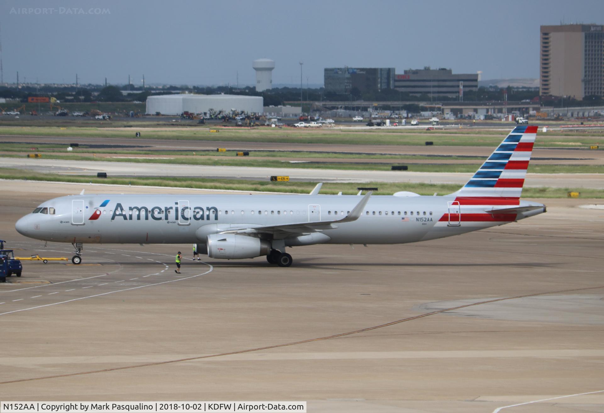 N152AA, 2015 Airbus A321-231 C/N 6887, Airbus A321-231