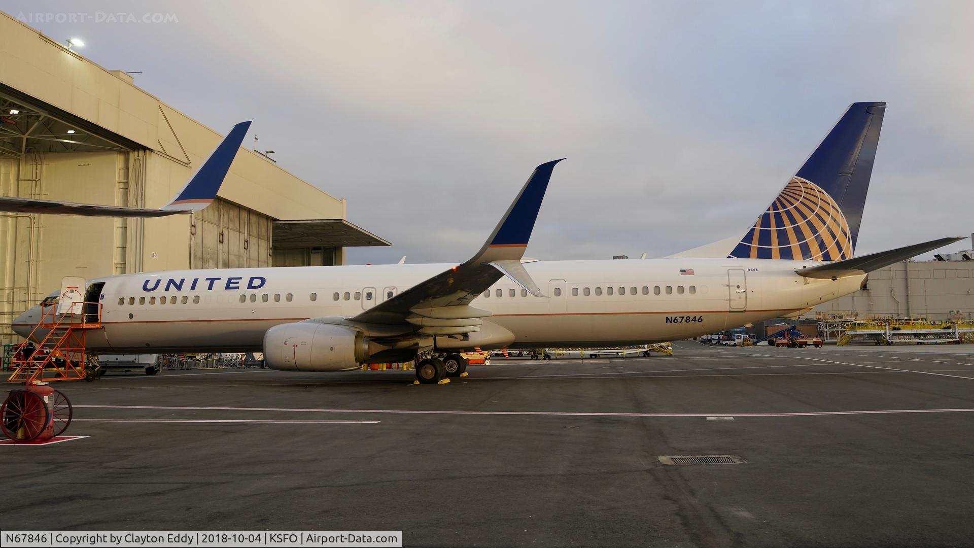 N67846, 2015 Boeing 737-924/ER C/N 42186, SFO 2018.