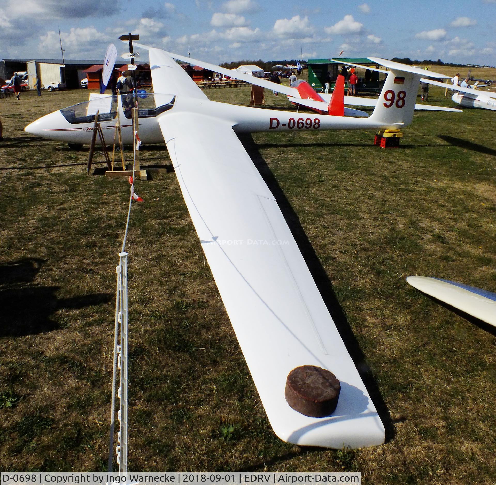 D-0698, Schleicher ASK-21 C/N 21556, Schleicher ASK-21 at the 2018 Flugplatzfest Wershofen